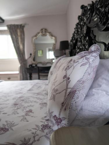 Longbridge House - image 4