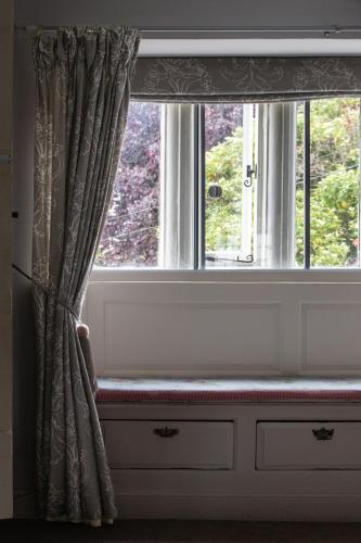 Longbridge House - image 14