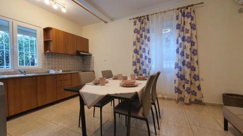 Orange House, Tirana (fotografie 7)