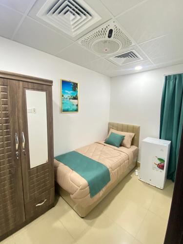 Luxury Private Rooms for Men 3