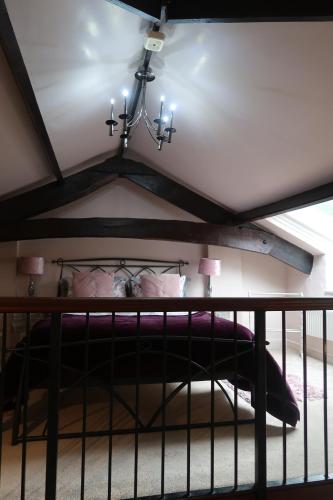 Longbridge Cottage - image 3