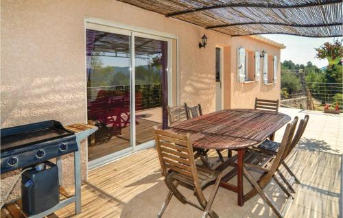 Viesnīcas āriene, Stunning Home In Bordezac With Wifi in Besseges