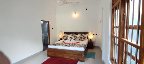Deluxe Double Room (2 Adults + 1 Child) image 8