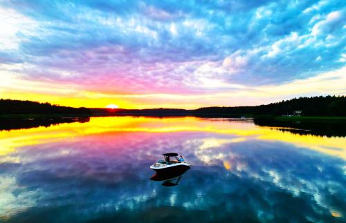 Marina View - super widok na jezioro, klimatyzacja, winda, 2xTV z Netflix, Iława (Foto 5)