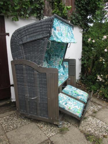 حديقة, Reetdachhaus in Nordseenähe mit großem Garten (Reetdachhaus in Nordseenahe mit großem Garten) in Lunden