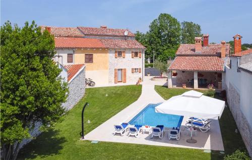 Peldbaseins, Beautiful Home In Bokordici With Sauna in Bokordici