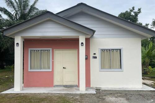 Oryza Panthera Cottage