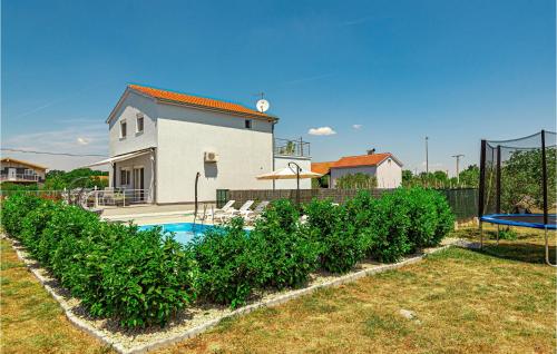 Viesnīcas āriene, Luxurious Home In Kaocine in Širitovci