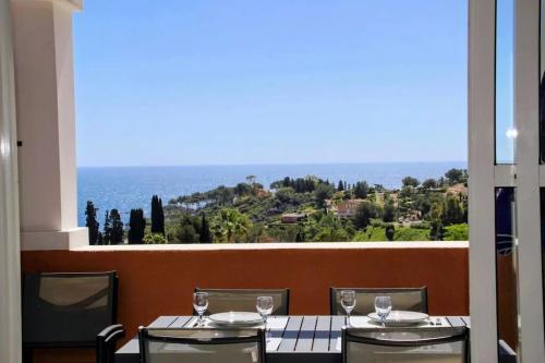 Cap One, au cœur de Cap Esterel VUE MER & PISCINES - Accès piscines et parking couvert inclus