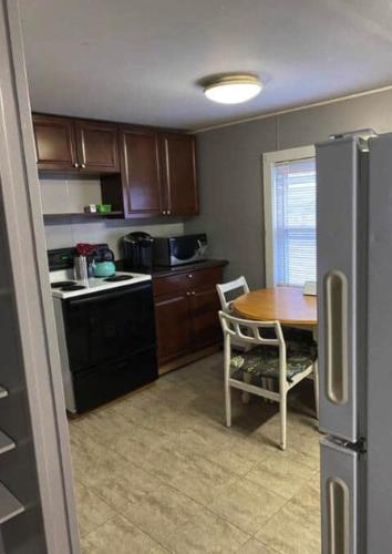 3rd Floor Furnished Apt Downtown Portland