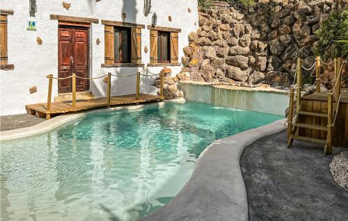 Beautiful home in Rute w/ Jacuzzi Outdoor swimming pool and 2 Bedrooms