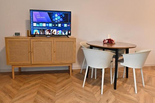 Adora Studio, Piteşti (foto 11)