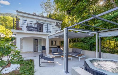 Beautiful Home In Crikvenica With Kitchen