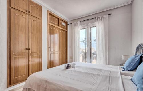 Nice home in Santa Pola w/ Jacuzzi WiFi and Outdoor swimming pool - image 5