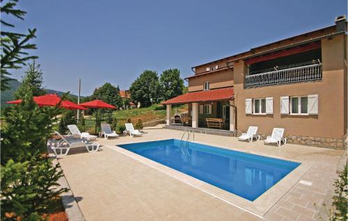 6 Bedroom Amazing Home In Crni Kal
