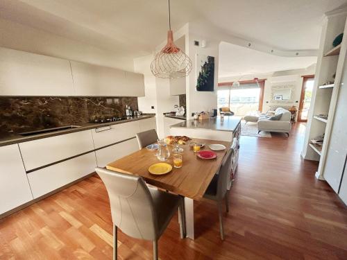 RP Luxury House - EUR Rome, Rome (photo 8)