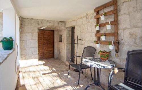 Viesnīcas āriene, Cozy Home In Neoric With House A Panoramic View in Gizdavac