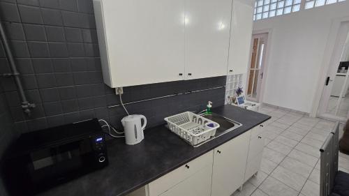 Astoria Guesthouse 5