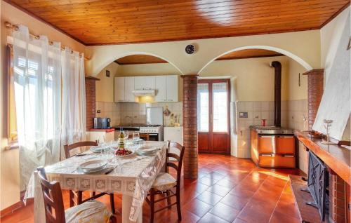 Konyha, Apartment Via Della Chiesa in Borgo A Mozzano