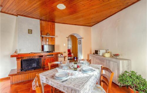 Konyha, Apartment Via Della Chiesa in Borgo A Mozzano