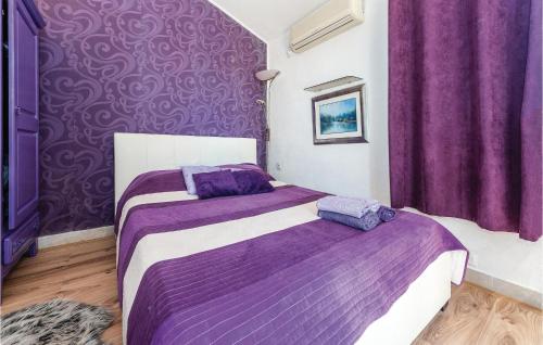 Stunning Home In Rogoznica With Sauna, Rogoznica (photo 4)