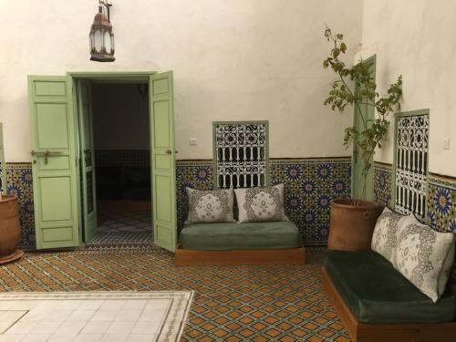 Riad Charij - image 4