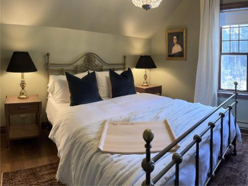 Estello Suites & Spa