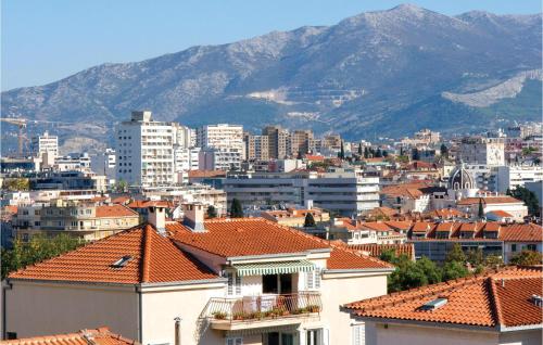 Two-Bedroom Apartment In Split, Spalato (Split) (foto 5)