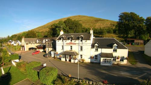 Cairndow Stagecoach Inn - Accommodation - Cairndow