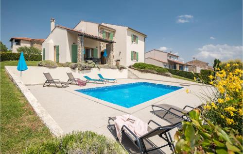 Cozy Home In Baredine With House A Panoramic View