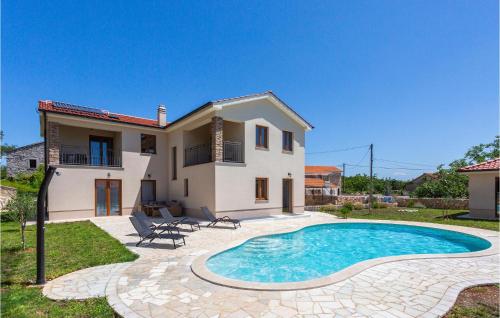 Beautiful Home In Kras – khách sạn tại Kras