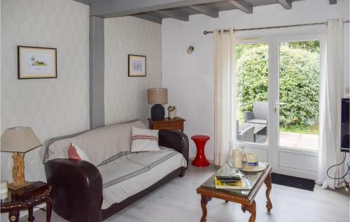 Four-Bedroom Holiday Home
