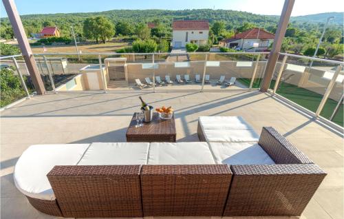A szálláshely kívülről, Luxurious Home In Dubrava Kod Sibenika in Dubrava kod Sibenika