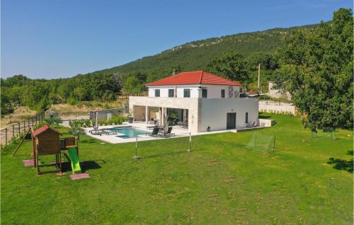 Viesnīcas āriene, Cozy Home In Cista Velika With Sauna in Velika Cista