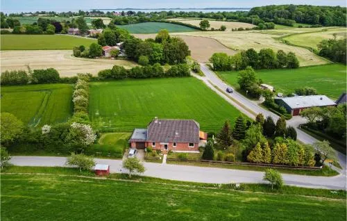 Cozy Home In Steinberg With Wifi in Steinberg, Deutschland