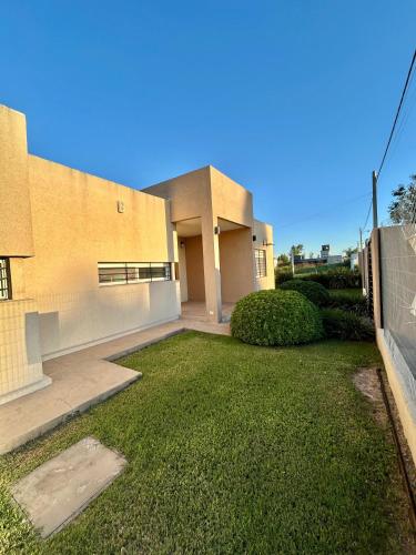 La serena near Rosario-Islas Malvinas nemzetközi repülőtér