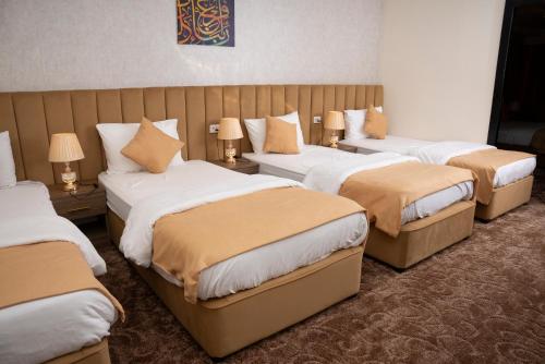 Sama Paris Plaza Hotel