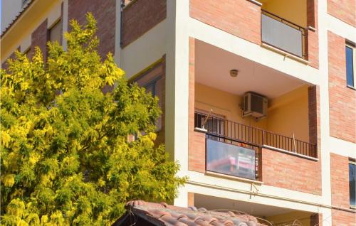 One-Bedroom Apartment in Ladispoli (RM) - image 6