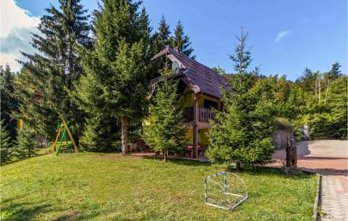 Cozy Home In Lokve With Jacuzzi Cozy Home In Lokve With Jacuzzi