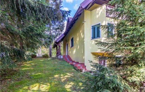 Cozy Home In Lokve With Jacuzzi Cozy Home In Lokve With Jacuzzi