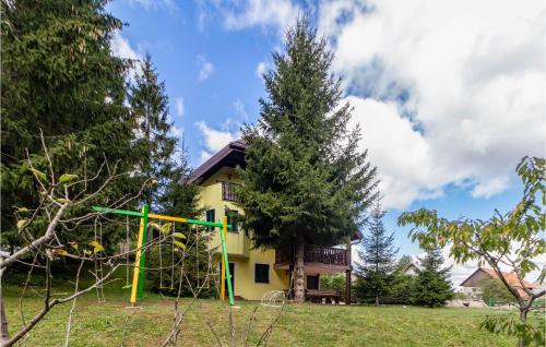 Cozy Home In Lokve With Jacuzzi Cozy Home In Lokve With Jacuzzi