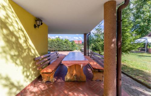 Cozy Home In Lokve With Jacuzzi Cozy Home In Lokve With Jacuzzi