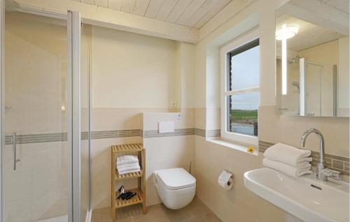 One-Bedroom Holiday Home in Dagebull - image 12