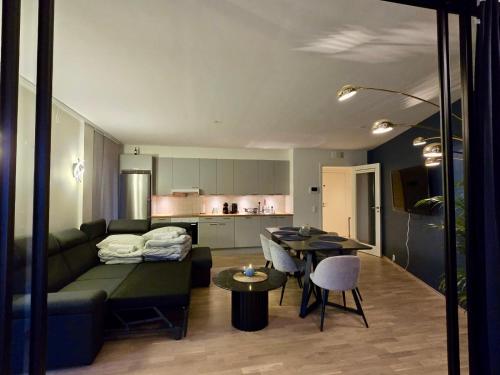 Waterfront fjord view, home office, 2 BR LUX apt, Oslo (photo 8)