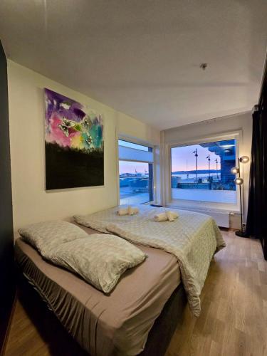 Waterfront fjord view, home office, 2 BR LUX apt, Oslo (photo 6)