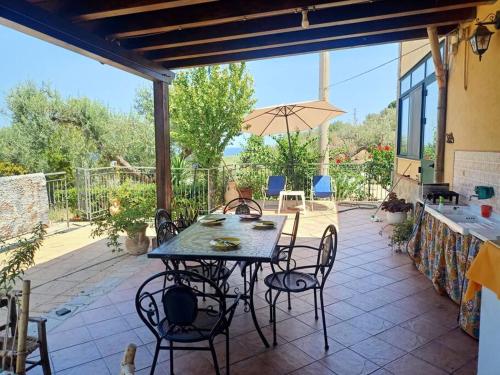 Il giardino degli ulivi in 特拉比亞