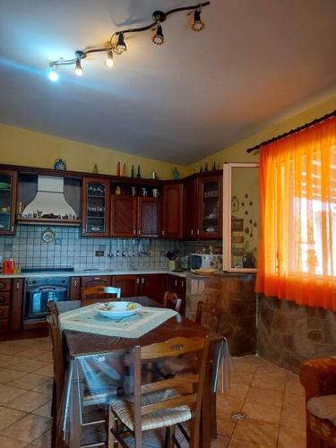 Il giardino degli ulivi in 特拉比亞