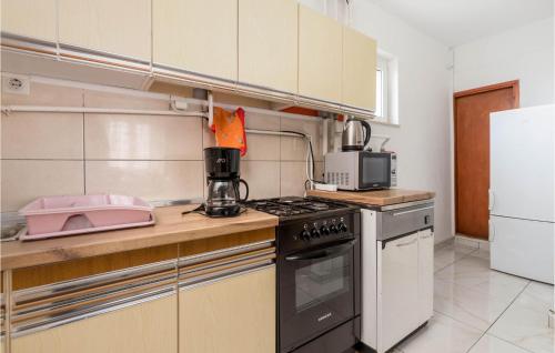 Kitchen, Beach Front Home In Sveti Juraj With Wifi in Sveti Juraj