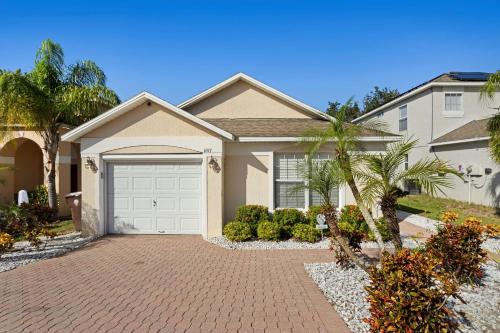 Best 3 bed Villa in Southern Dunes in Haines City, USA