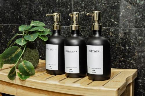 Star Motel Unit 3- New Premier & Private Las Vegas Arts District Home